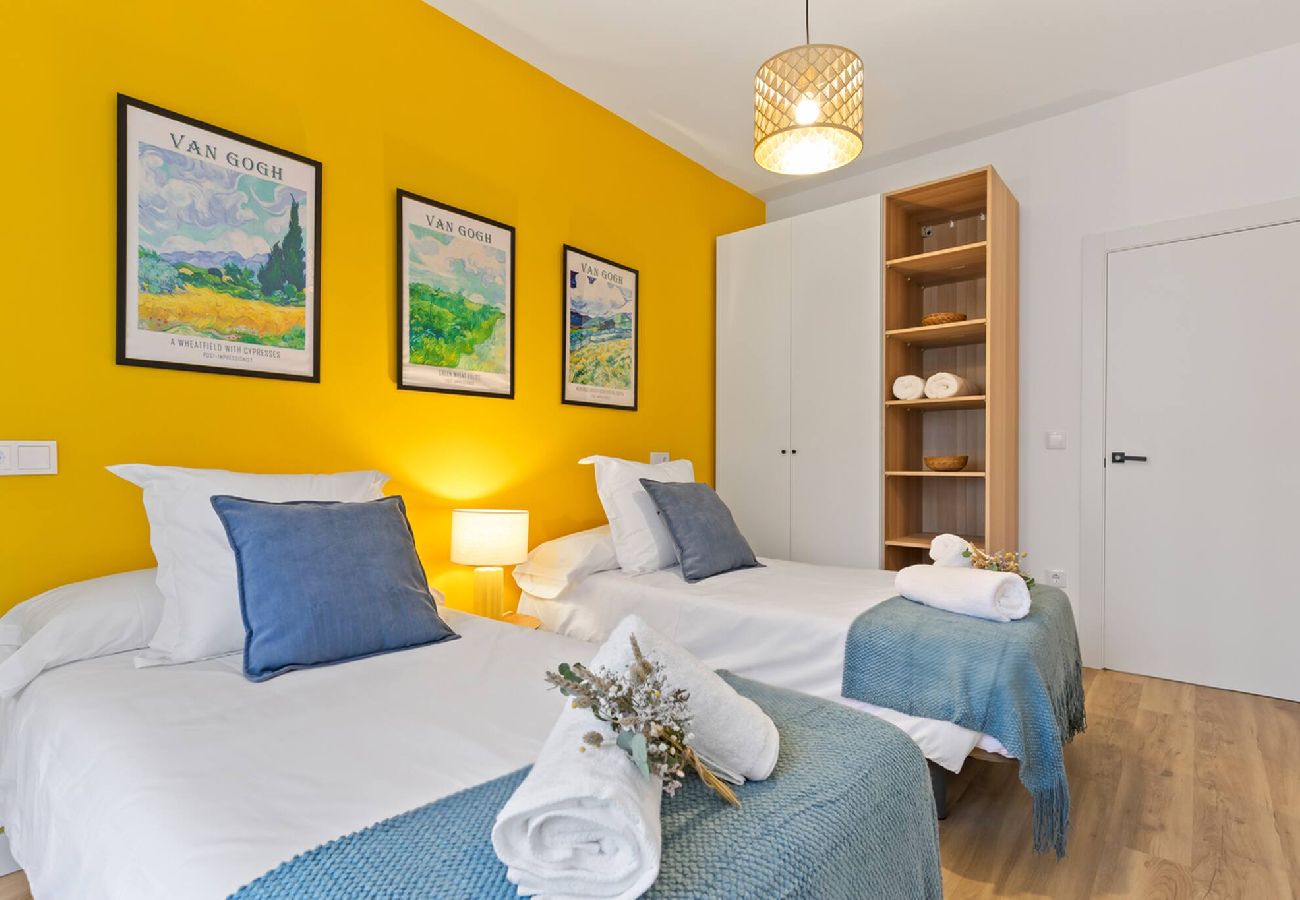 Apartamento en Gijón - Van Gogh, confort y diseño en el centro de Gijón