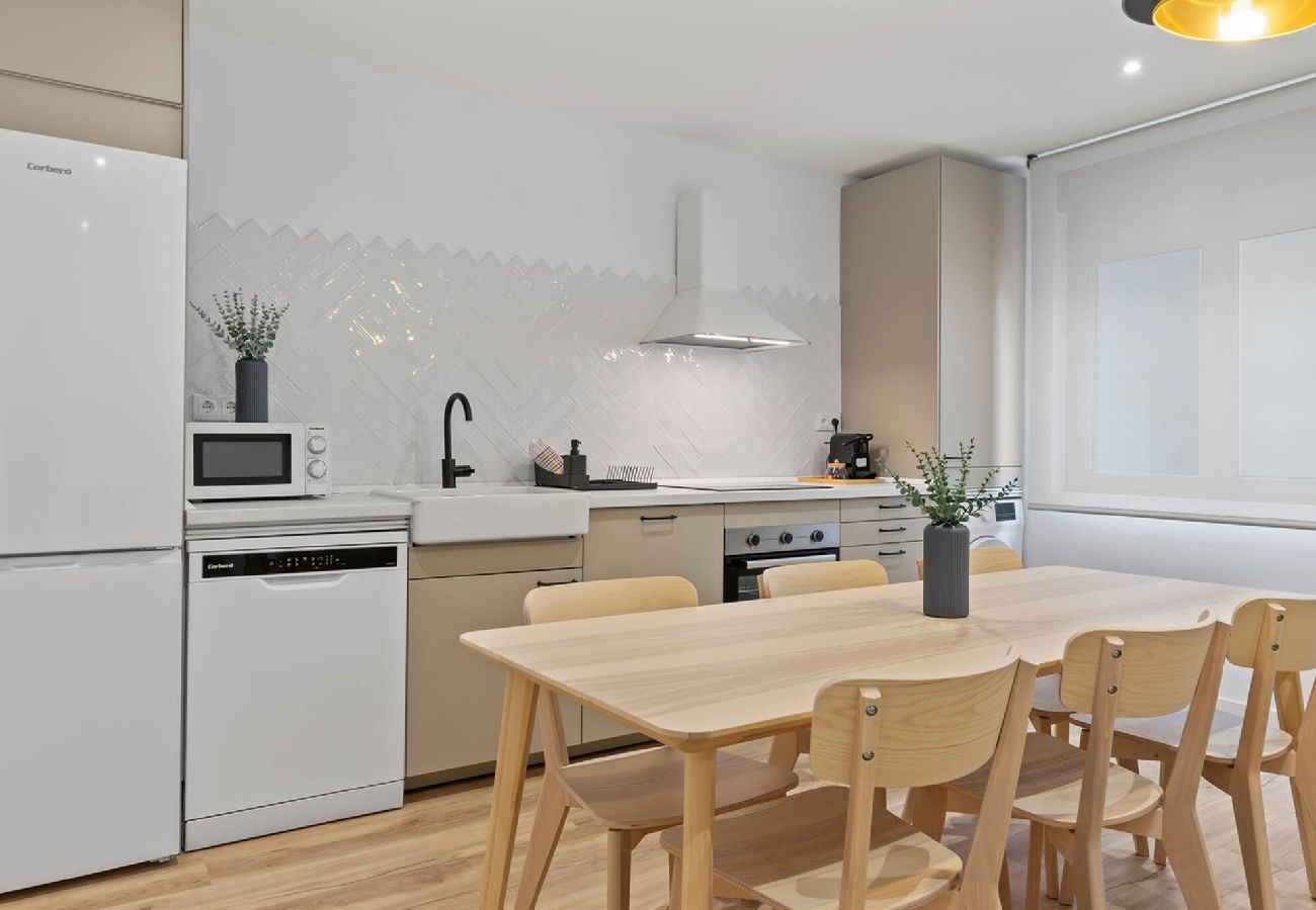 Apartamento en Gijón - Van Gogh, confort y diseño en el centro de Gijón