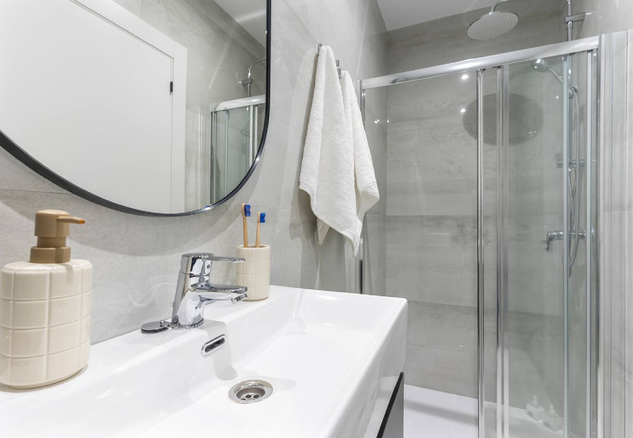 Apartamento en Gijón - Van Gogh, confort y diseño en el centro de Gijón