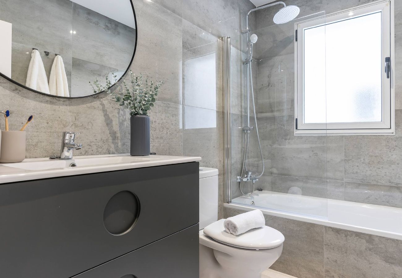 Apartamento en Gijón - Van Gogh, confort y diseño en el centro de Gijón