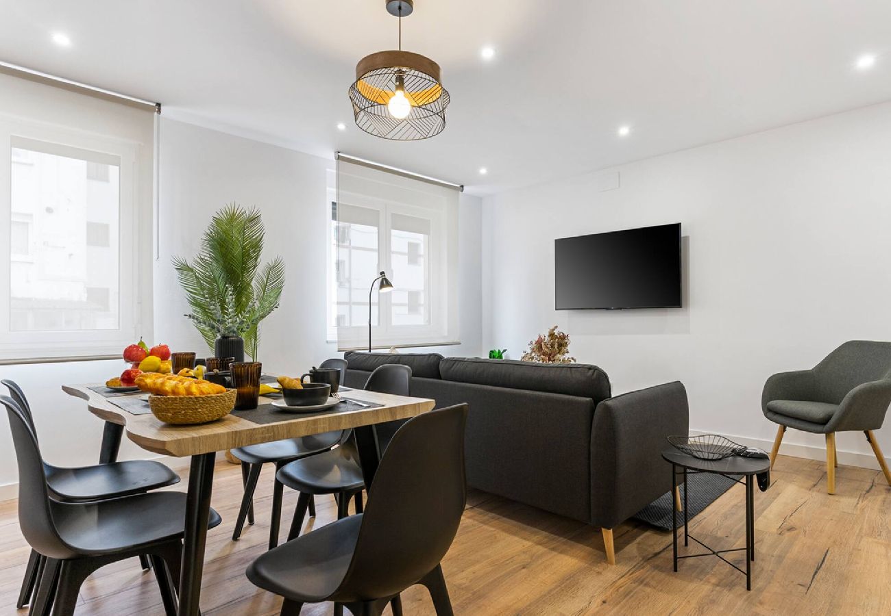 Apartamento en Gijón - Dalí, espectacular apartamento, escritorio y WIFI