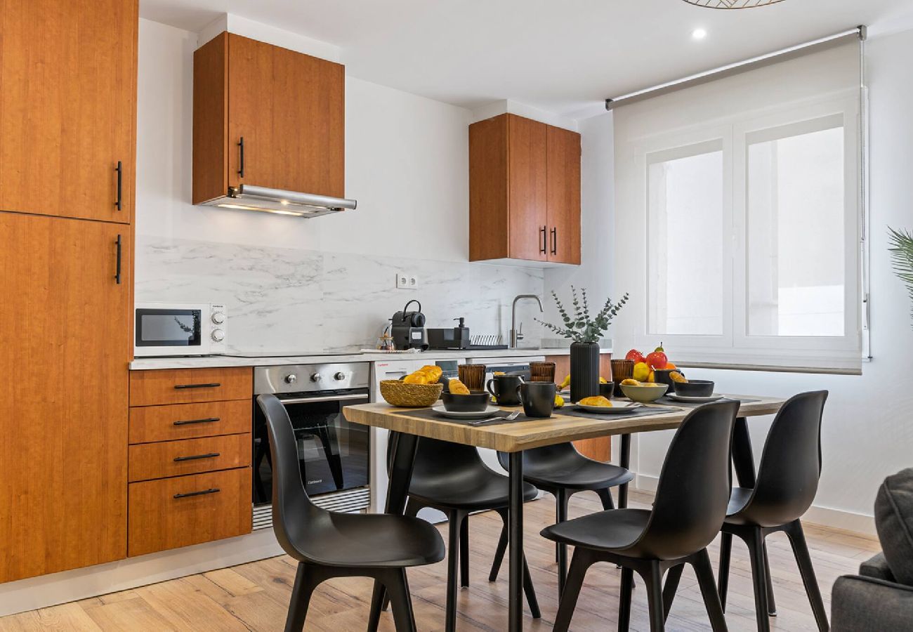 Apartamento en Gijón - Dalí, espectacular apartamento, escritorio y WIFI