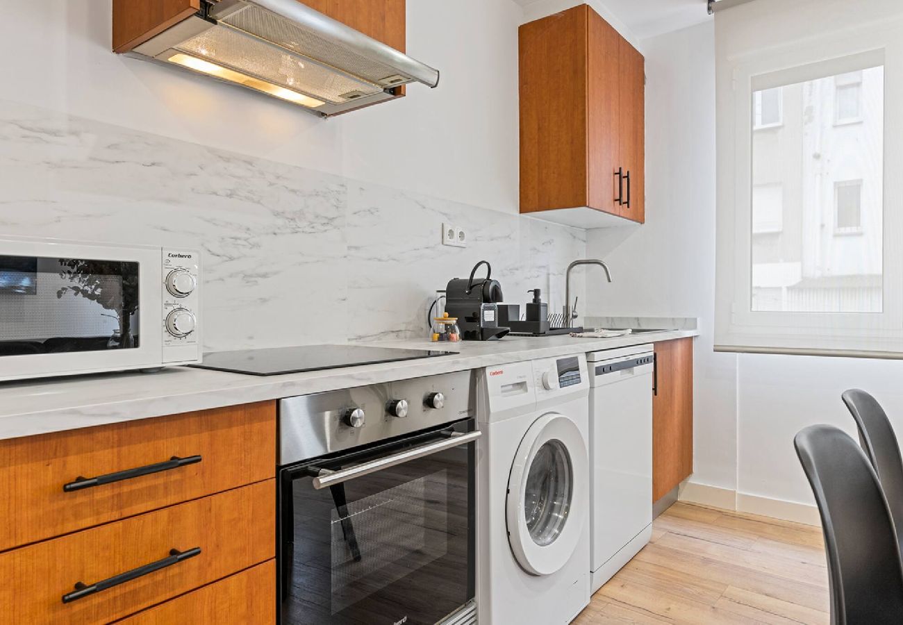 Apartamento en Gijón - Dalí, espectacular apartamento, escritorio y WIFI