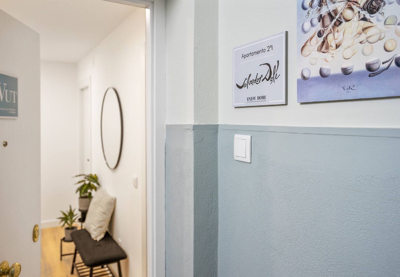 Apartamento en Gijón - Dalí, espectacular apartamento, escritorio y WIFI