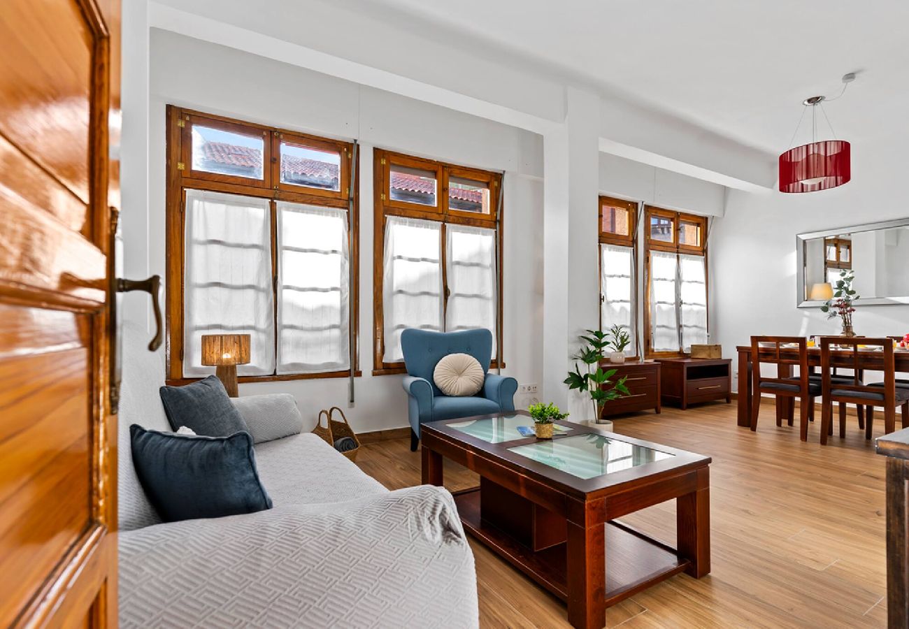 Apartamento en Gijón - El Parchís, Menéndez Valdés