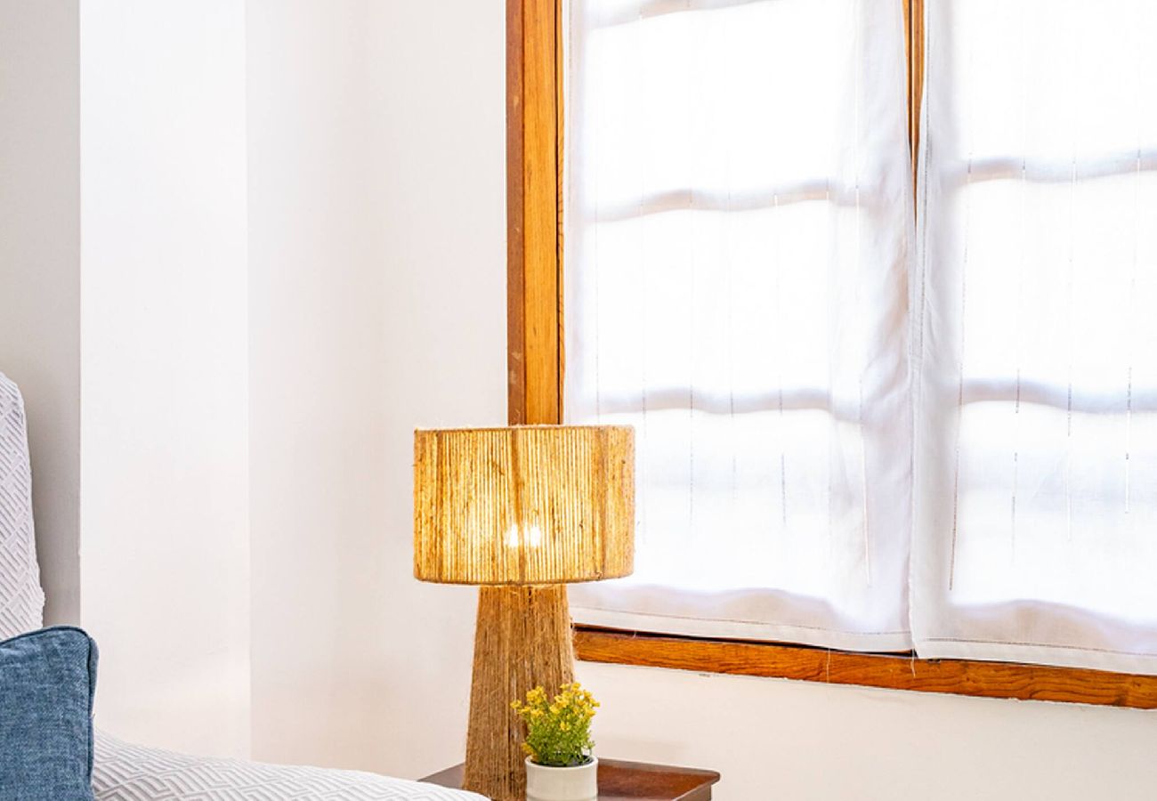 Apartamento en Gijón - El Parchís, Menéndez Valdés