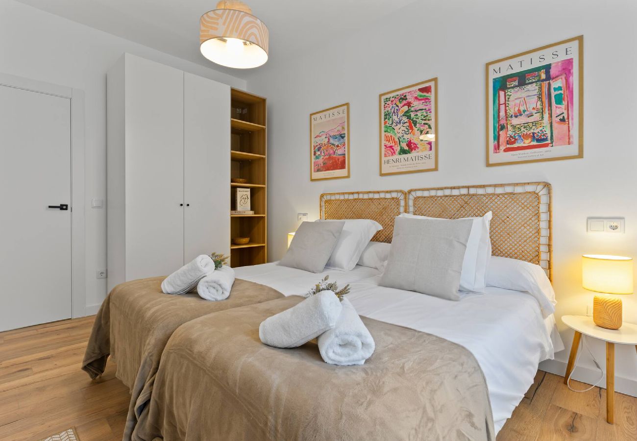 Apartamento en Gijón - Matisse, totalmente reformado y modernista