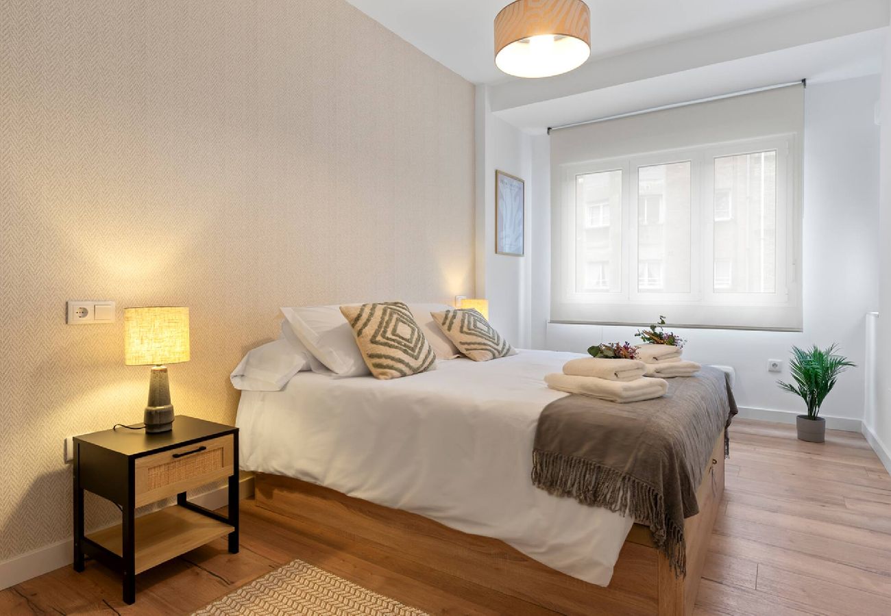 Apartamento en Gijón - Matisse, totalmente reformado y modernista