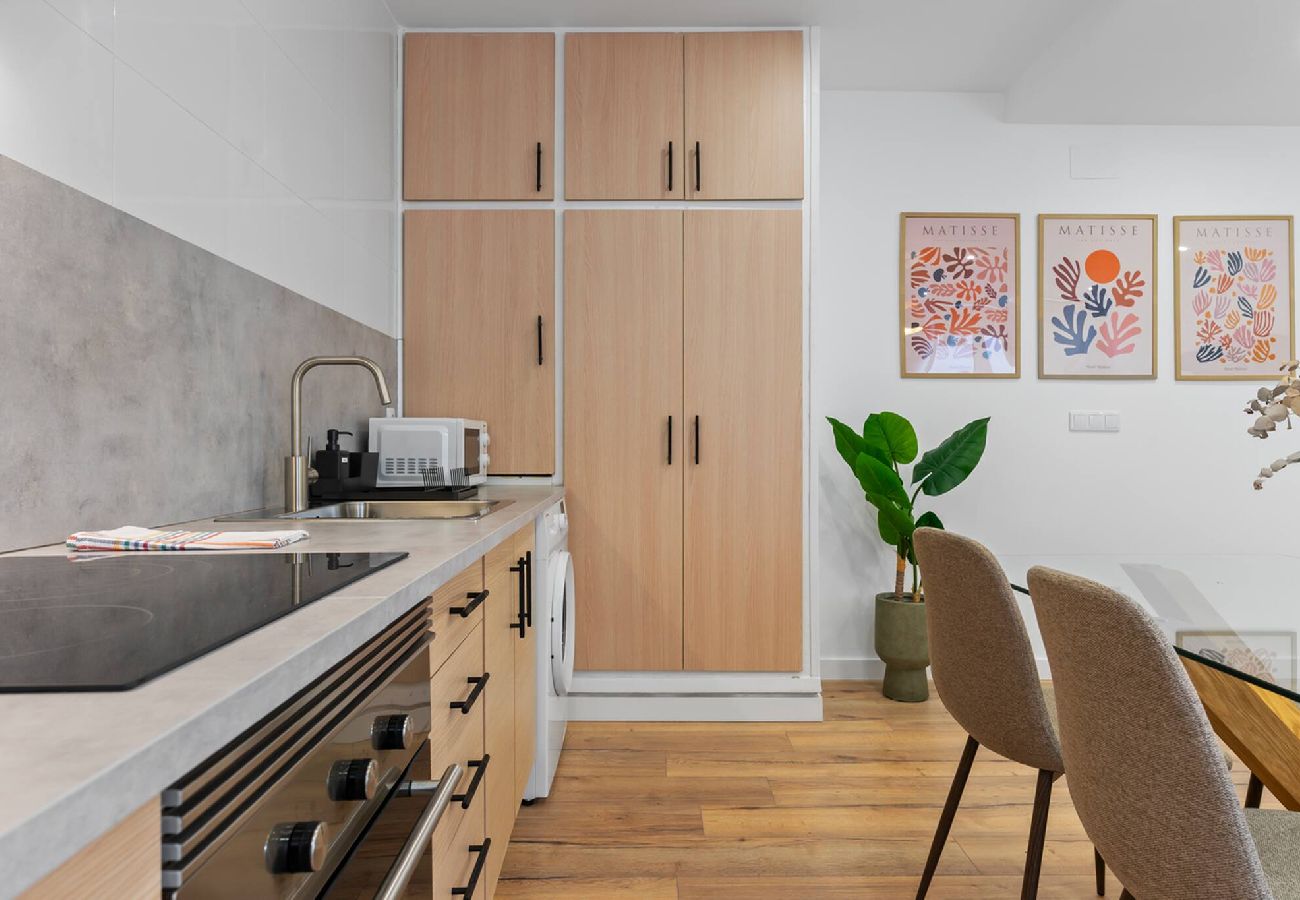 Apartamento en Gijón - Matisse, totalmente reformado y modernista