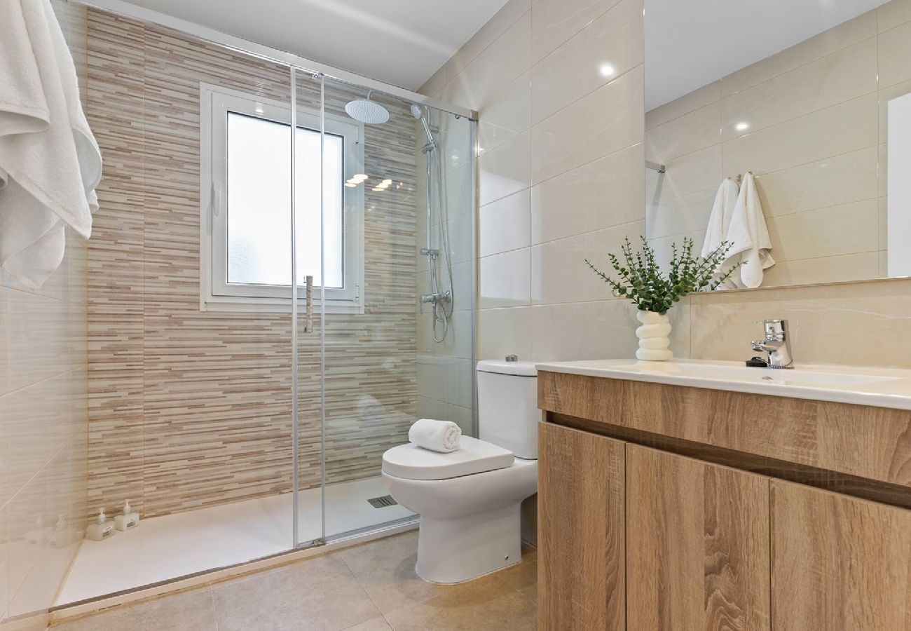 Apartamento en Gijón - Matisse, totalmente reformado y modernista