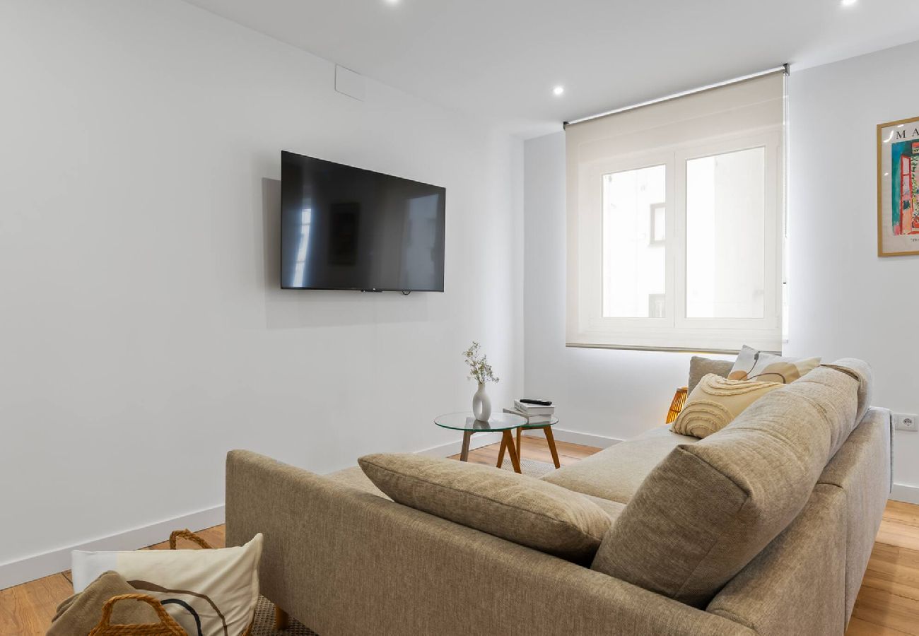 Apartamento en Gijón - Matisse, totalmente reformado y modernista