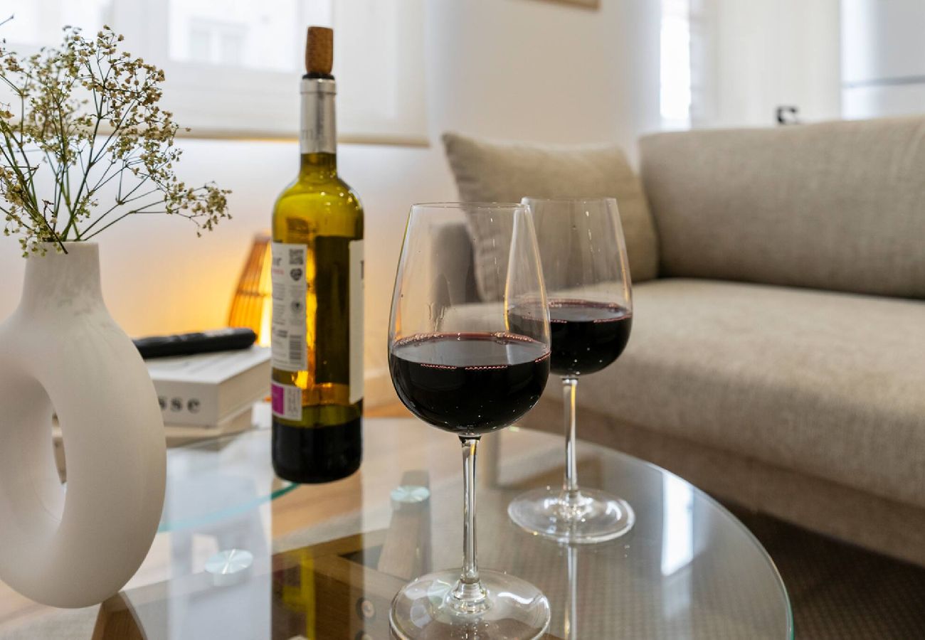 Apartamento en Gijón - Matisse, totalmente reformado y modernista