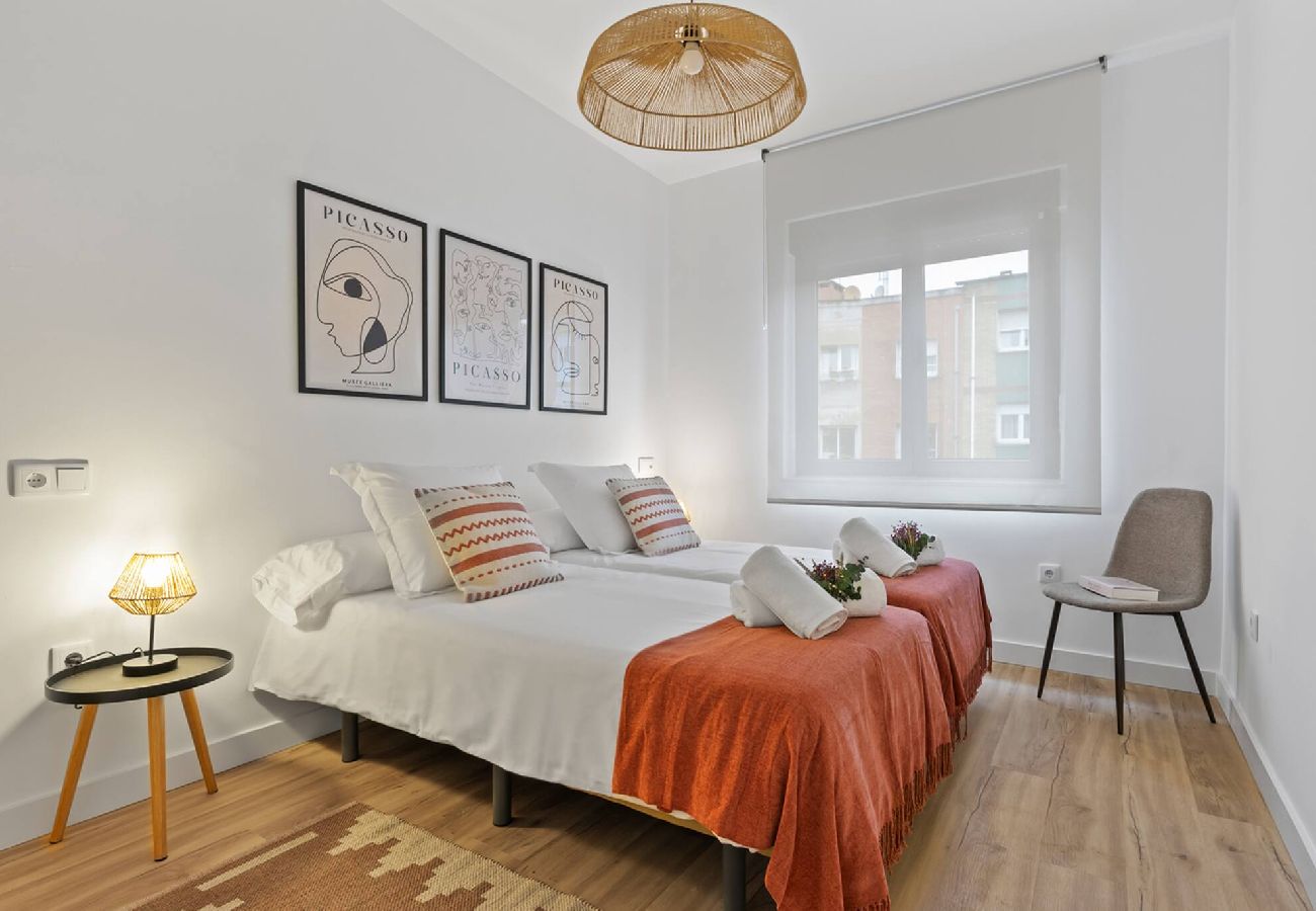 Apartamento en Gijón - Picasso, para 6 personas, espacioso piso de diseño