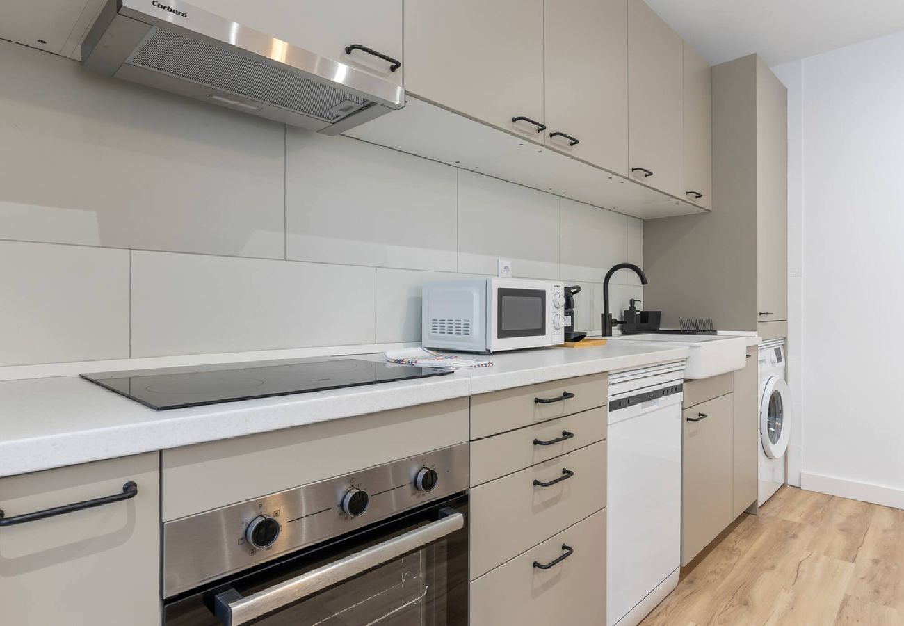 Apartamento en Gijón - Picasso, para 6 personas, espacioso piso de diseño