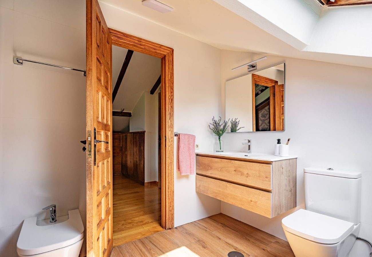 Casa en Villaviciosa - FIGARES