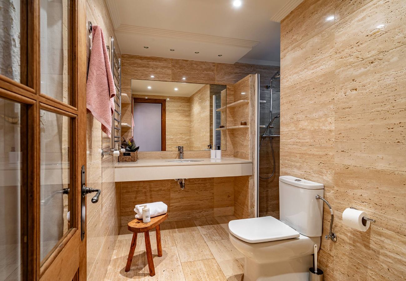 Casa en Villaviciosa - FIGARES