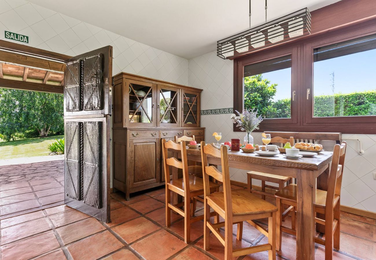 Casa en Villaviciosa - FIGARES