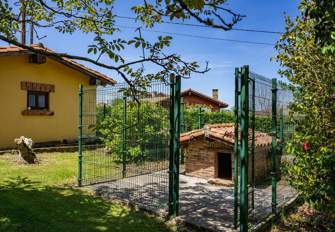 Casa en Villaviciosa - FIGARES