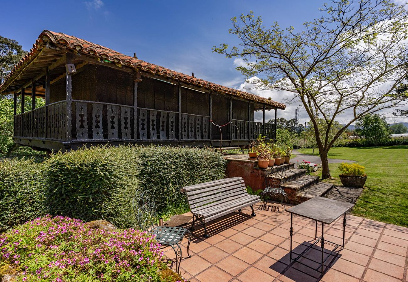 Casa en Villaviciosa - FIGARES