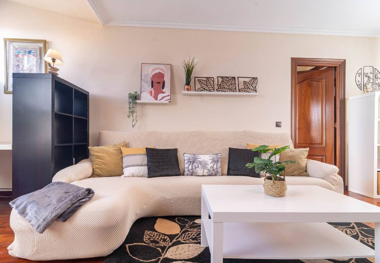 Apartamento en Gijón - El Pasadizo de Menéndez Valdés